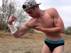 Exclusive Casting - Outdoor Flexing and Cumshot in Full video
